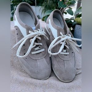 Salvadore Ferragamo Size 7 Mens Grey Suede Sneakers